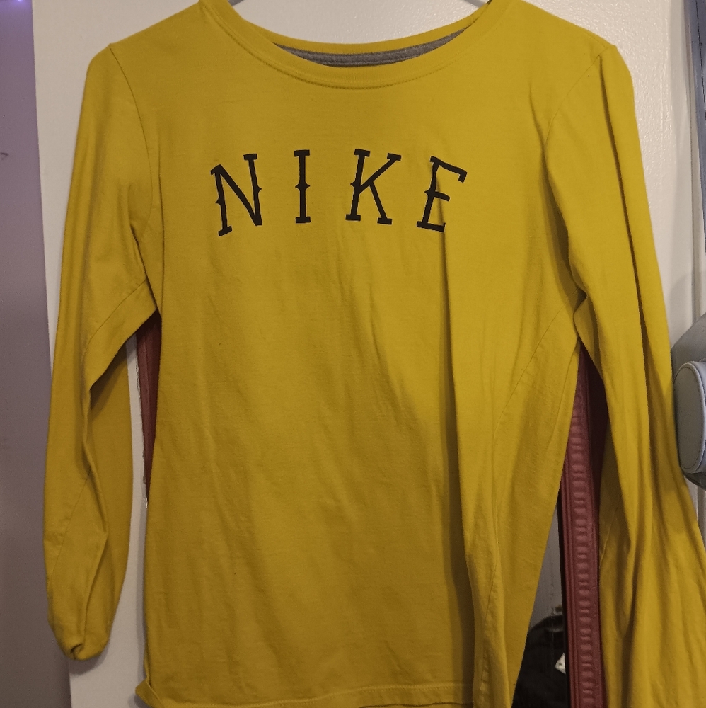 Nike shirt